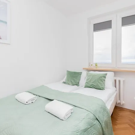 Apartment Totu Azure Wyspianskiego *